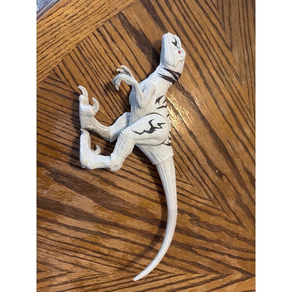 Jurassic World Indominus Rex Action Figure White Hybrid Dinosaur Red Eyes Toy